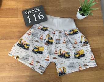 Shorts, Kurze Hose, kurze Pumphose, Größe 116, Unikat, Kinderkleidung,  handmade, handgenäht,
