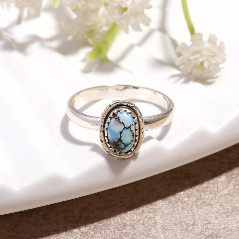 Anillo artesanal de turquesa Golden Hill, joyería para uso diario, anillos de plata fina, estilo boho chic. imagen 2