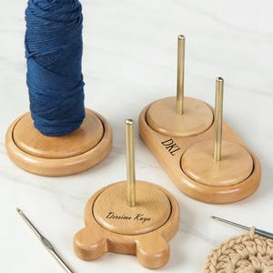 Personalized Rotating Yarn Ball Holder,Yarn Holder Spin,Wooden Crochet & Knitting Yarn Holder,Gift for Knitters,Yarn Lovers,Mothers day gift