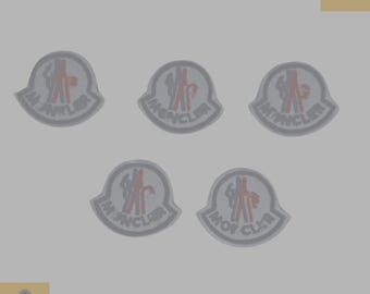 Italian Fashion Patch – Embroidered Iron-On Applique