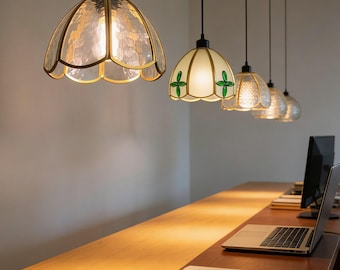 Tiffany Style Glass Pendant Light Scalloped Floral Embossed Hanging Lamp Vintage Ceiling Light