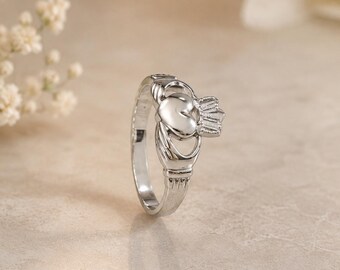 Minimalist Heart Love Ring, 925 Sterling Silver Heart Promise Romantic Gift for her