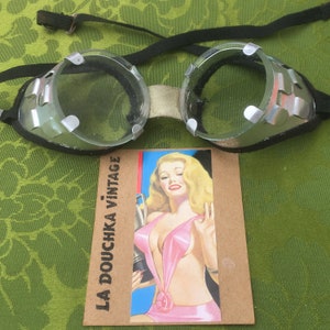 French WW2 1940s Soldier / Aviator / PILOT / MOTORCYCLE GOGGLES ~ Silver Metal ~ Stamped : Armee Francaise / French Army ~ Rare Militaria