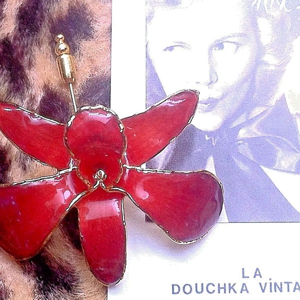 French 1950s ORCHID FLOWER Men Lapel Pin / Tie Cravat Stick/ Boutonniere~ Gold Plated & Valentine Red Enamel ~Made in France~ Unworn Vintage