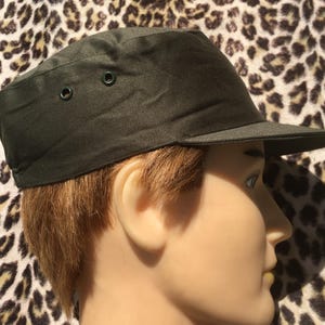 French Army 1950s MILITARY CAP HAT~ Green Gabardine ~ Stiff Brim ~ Fully Lined ~ Elasticised Back ~Made in France~ New : Unworn Vintage ~M/L