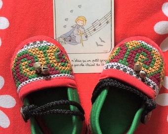 French Baby Slippers Shoes - Colourful Ethnic Style & Button Closure - Adorable Vintage Accessory - New/Unused - 6 months