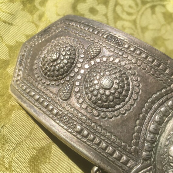Stunning 1800s / 1900s LARGE BELT BUCKLE & Domes … - image 3