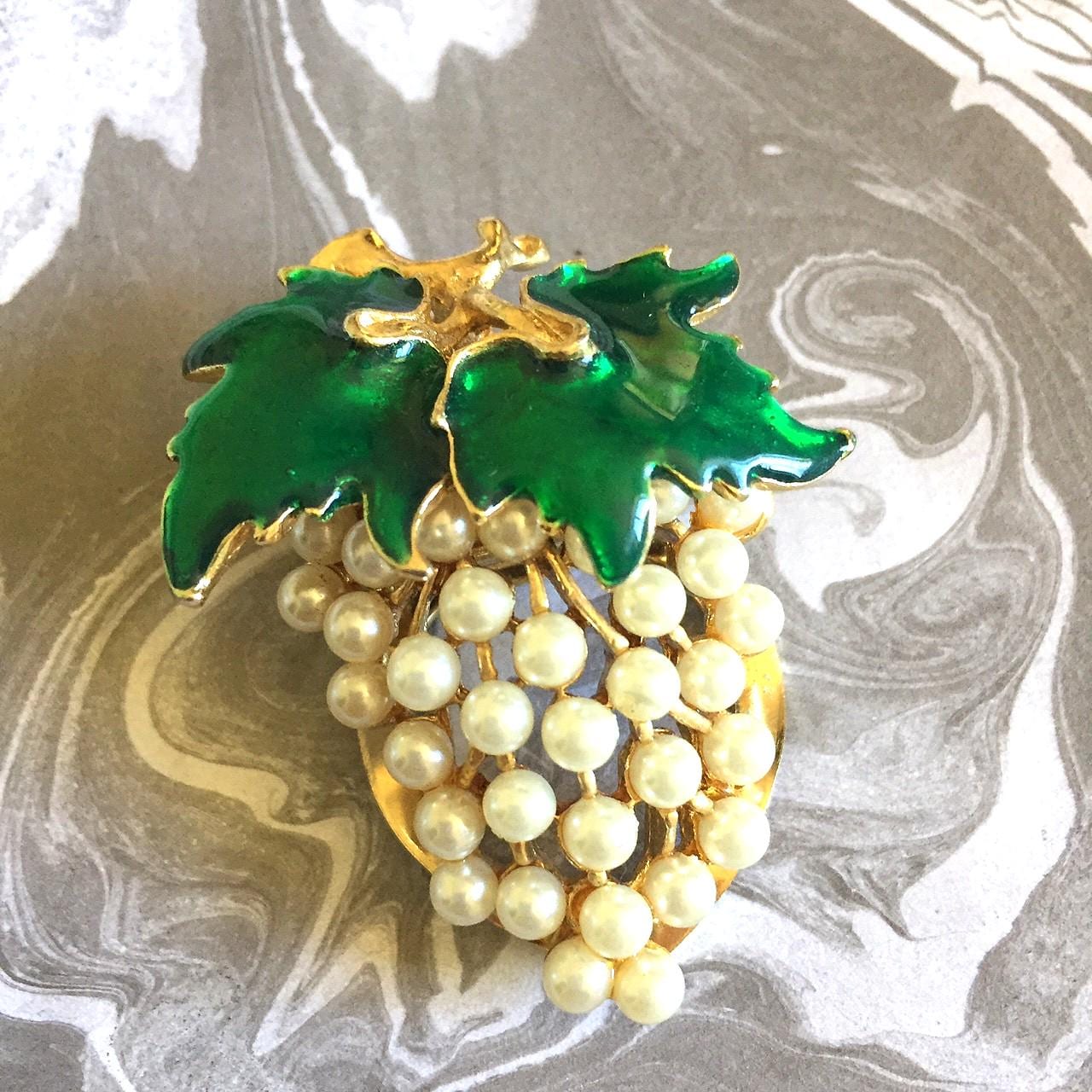 Chanel scarf ring - Etsy 日本