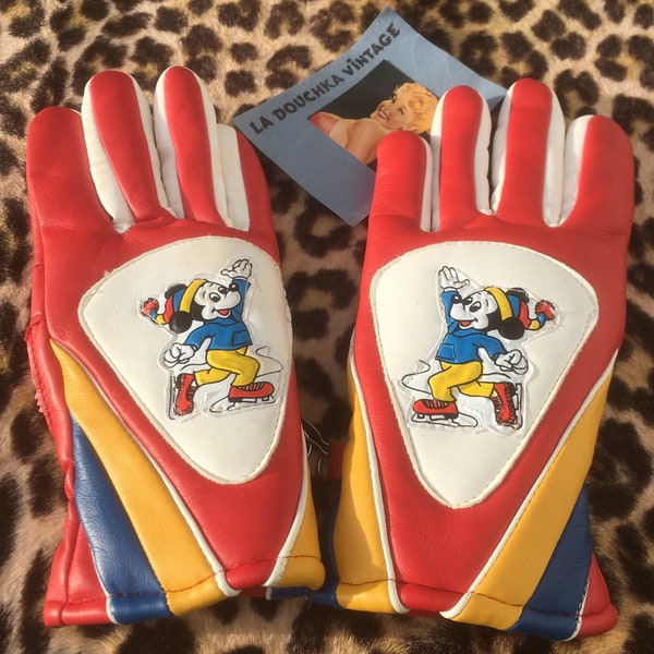 French 1960s Women Colourful Winter Ski Gloves ~ Rare Walt Disney MICKEY MOUSE Ice Skating Design ~New Old Stock : Unused Unworn Vintage~ XS