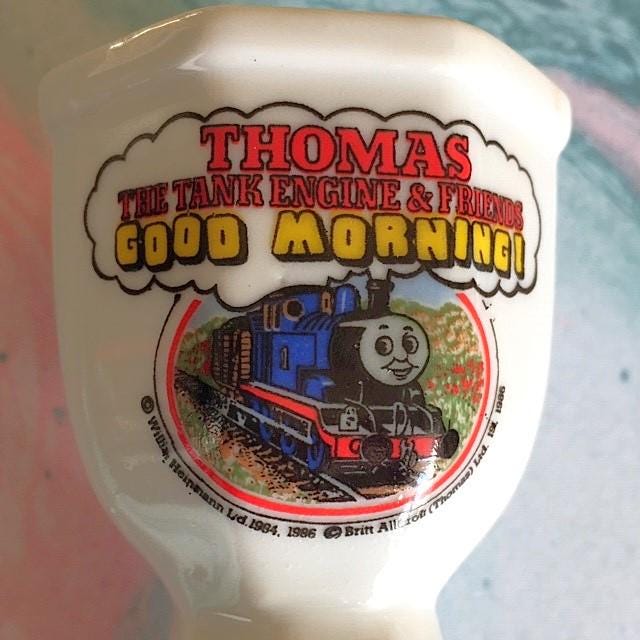 Thomas egg cup - Etsy 日本