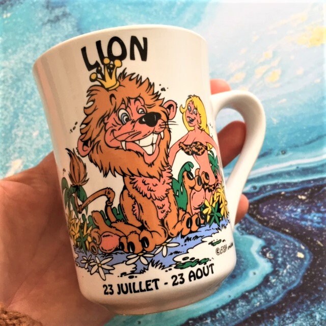 Mug Vintage Arcopal Blanc - Motif Jungle Avec Lions - Rétro Et Fonctionnel