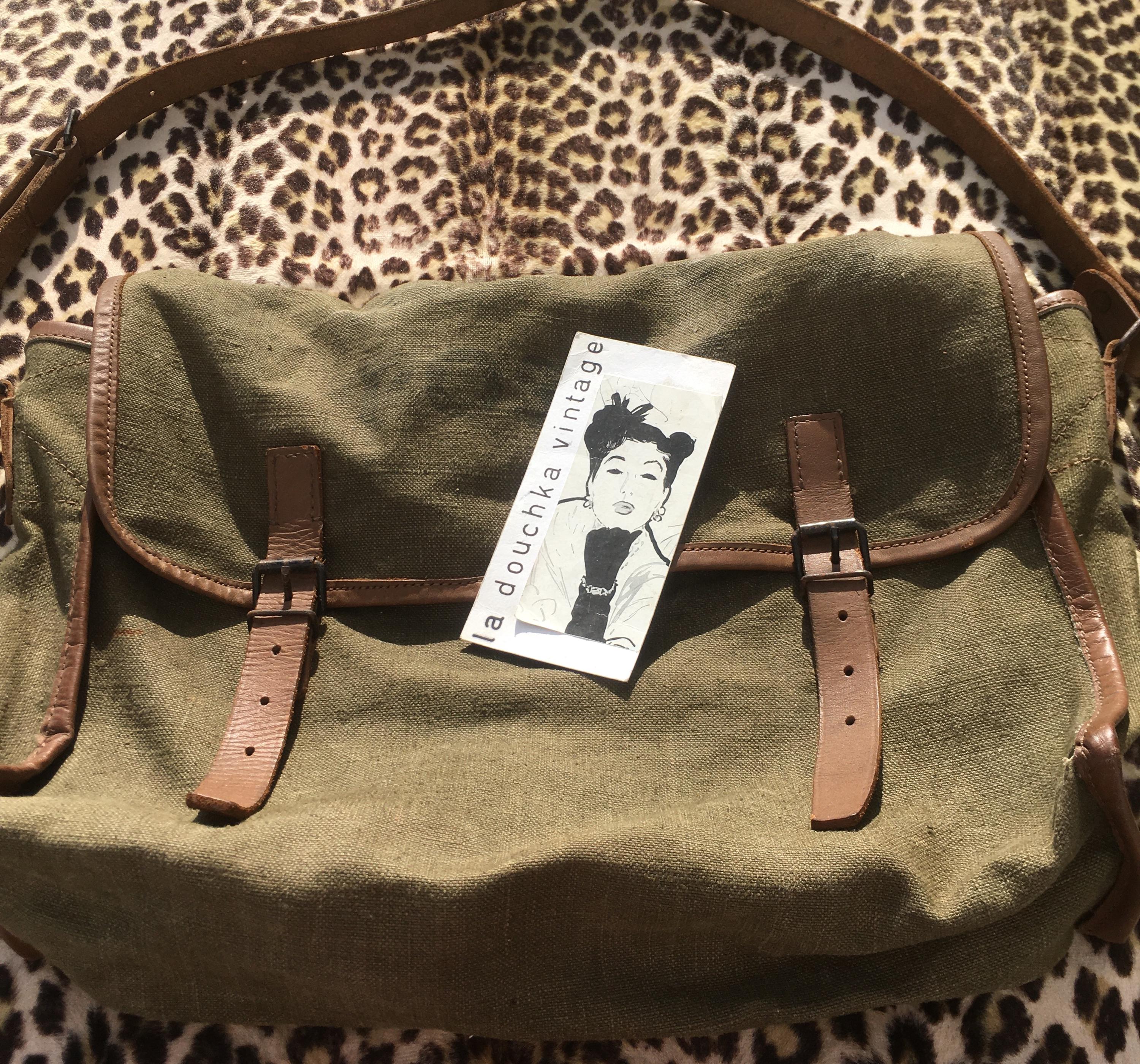 French Post 1950s Mailman / POSTMAN MUSETTE MESSENGER Bag~ Stamped
