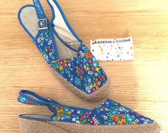 Sandalias de cuña con plataforma para mujer, estilo francés de los años 70 - Lona con estampado floral Liberty azul - Hechas en Francia - Vintage impecable - Talla US 8.5 - FR 39