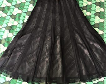 French Women Vintage Long Black Dancing Skirt with Ruffles - Steampunk Gothic Victorian Style & Tulle Details - Made in France -New-S/M-W:29