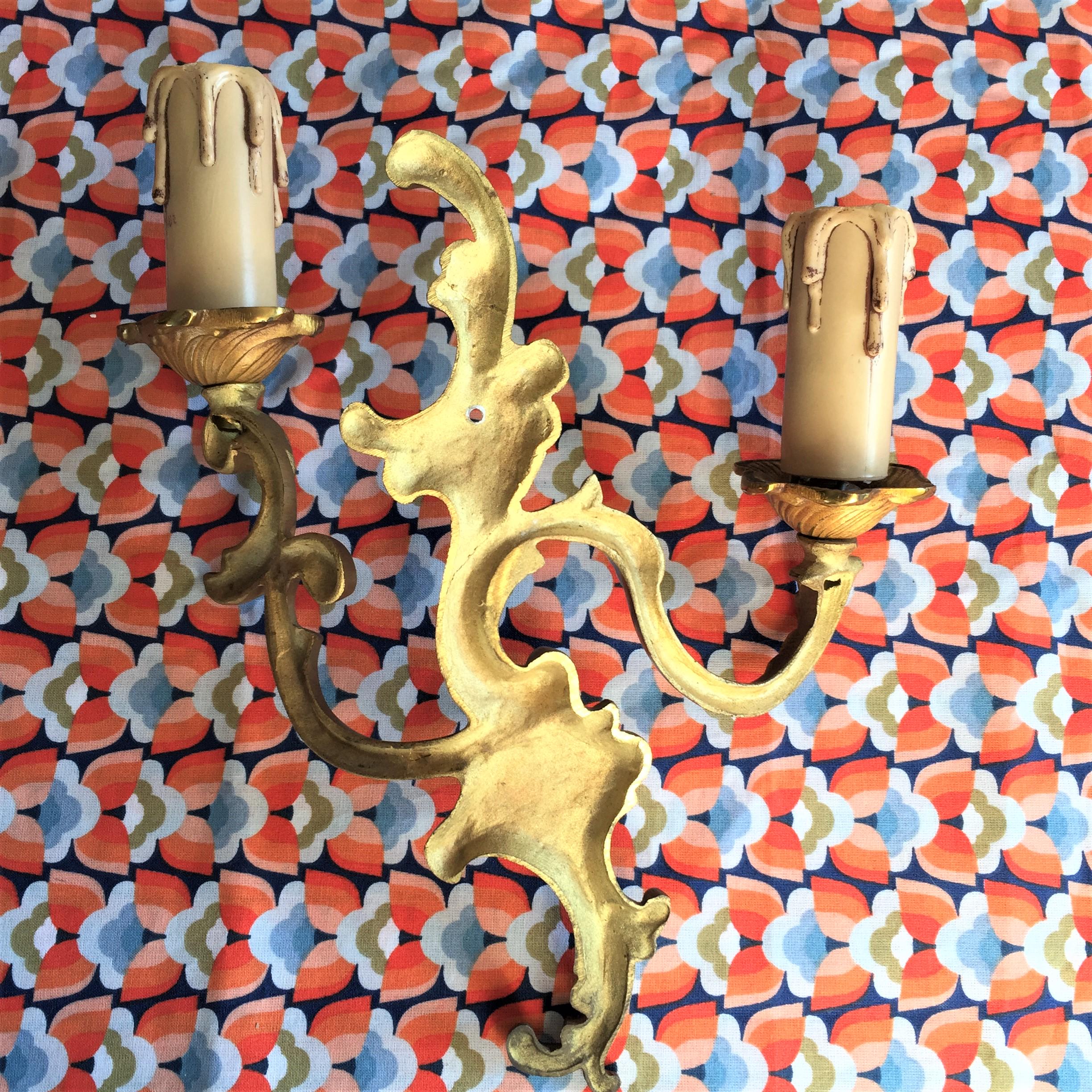 French Stamped Wall Mounted Light Lamp Candle Sconce - Double Arm - Gilt Brass Louis XV Rococo Baroque Style - Mint Vintage from France