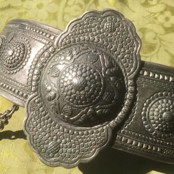 Stunning 1800s / 1900s LARGE BELT BUCKLE & Domes … - image 2