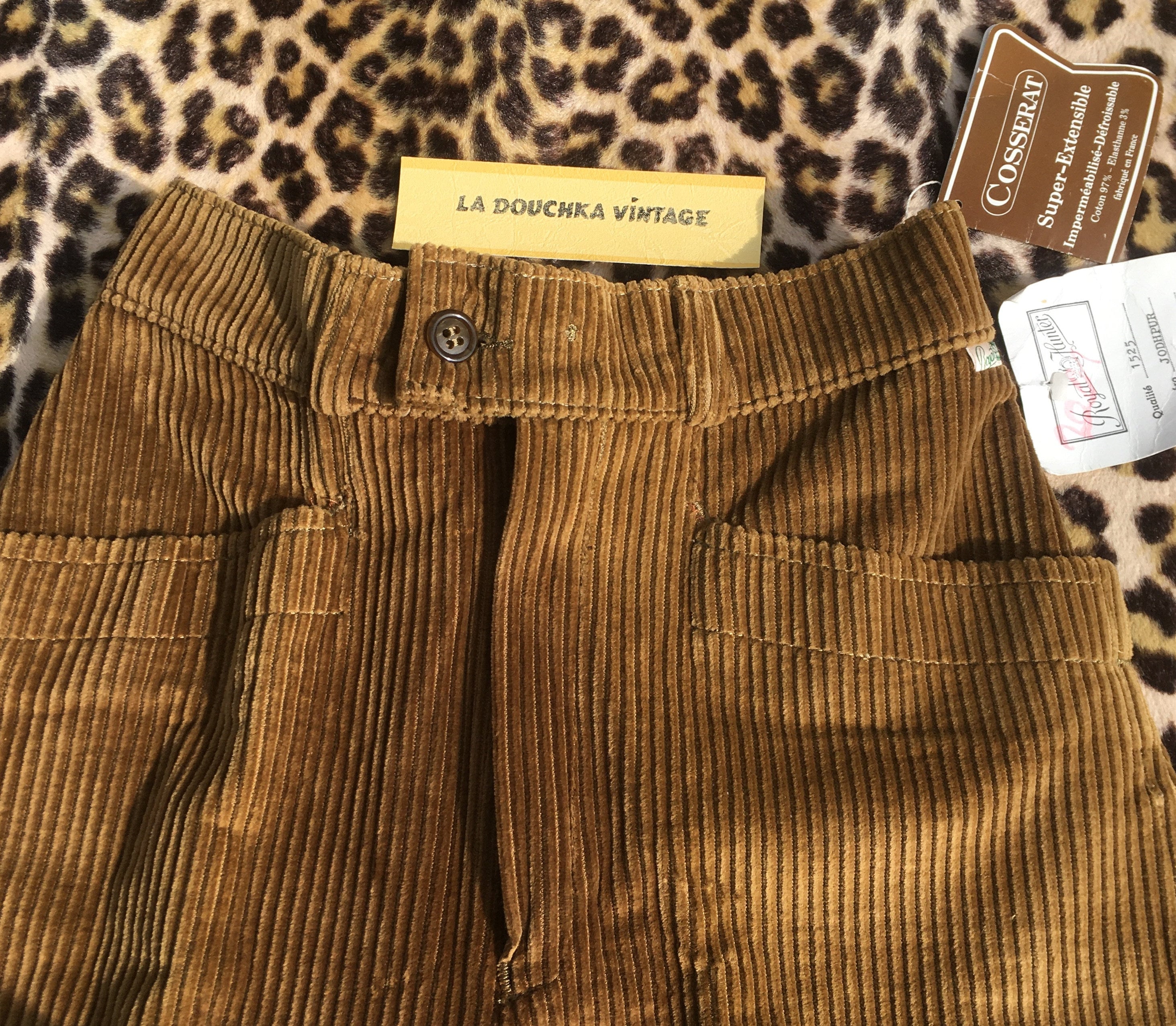 LOUIS VUITTON Size 2 Olive Cotton Polyester Tailored Jodhpurs Pants – Sui  Generis Designer Consignment