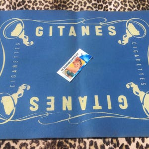 Naipes franceses de los años 50 / Juego Baize MAT~ GITANES CIGARETTES Publicidad ~ Fieltro azul ~ Hecho en Francia ~ Coleccionable vintage raro ~ Tal como está