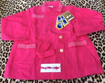 Blusa de delantal escolar para niña/niña francesa de los años 40 ~ Algodón rosa fuerte + bordados blancos ~ Cinturón ~ Nuevo y etiqueta: Vintage sin usar ~ 3/4 años