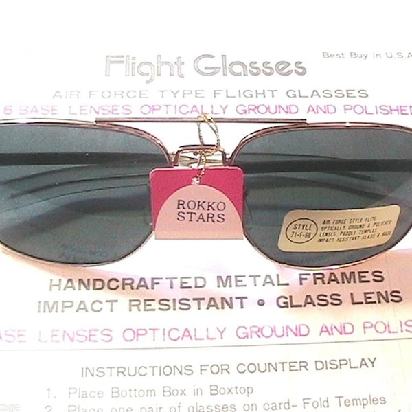 Timeless 1970s Men Air Force PILOT FLIGHT SUNGLASSES - Nasa style ~ Frame Handcrafted In Japan ~ Black Lenses - Rare Unused Vintage & Tag