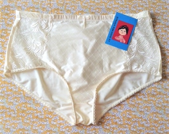 Vintage Sheer Bali High Waist Panties in Pinky Beige, 7 