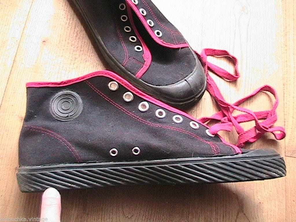 Sears Jeepers Shoes UK