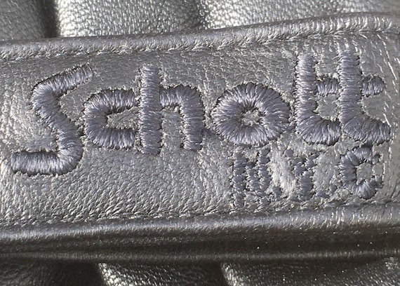 未使用Schott NYC WINTER LEATHER GLOVE BLACK Tactile black gloves - GL408 | Schott NYC®