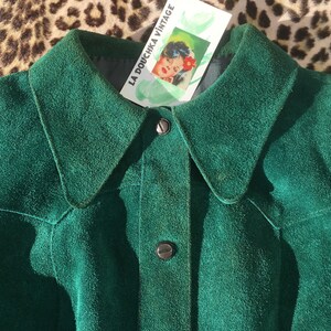 Veste en cuir ajustée pour femme des années 1960 ~ vert émeraude ~ Boho / Hippie / Festival / Western ~ Custom Made in France ~ Groovy vintage ~ S