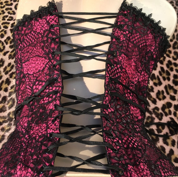 French 1980s CADOLLE BUSTIER CORSET Lace-up Back Push-up Bra Boned Hot Pink  & Black Lace Made in France New : Unworn Vintage S 