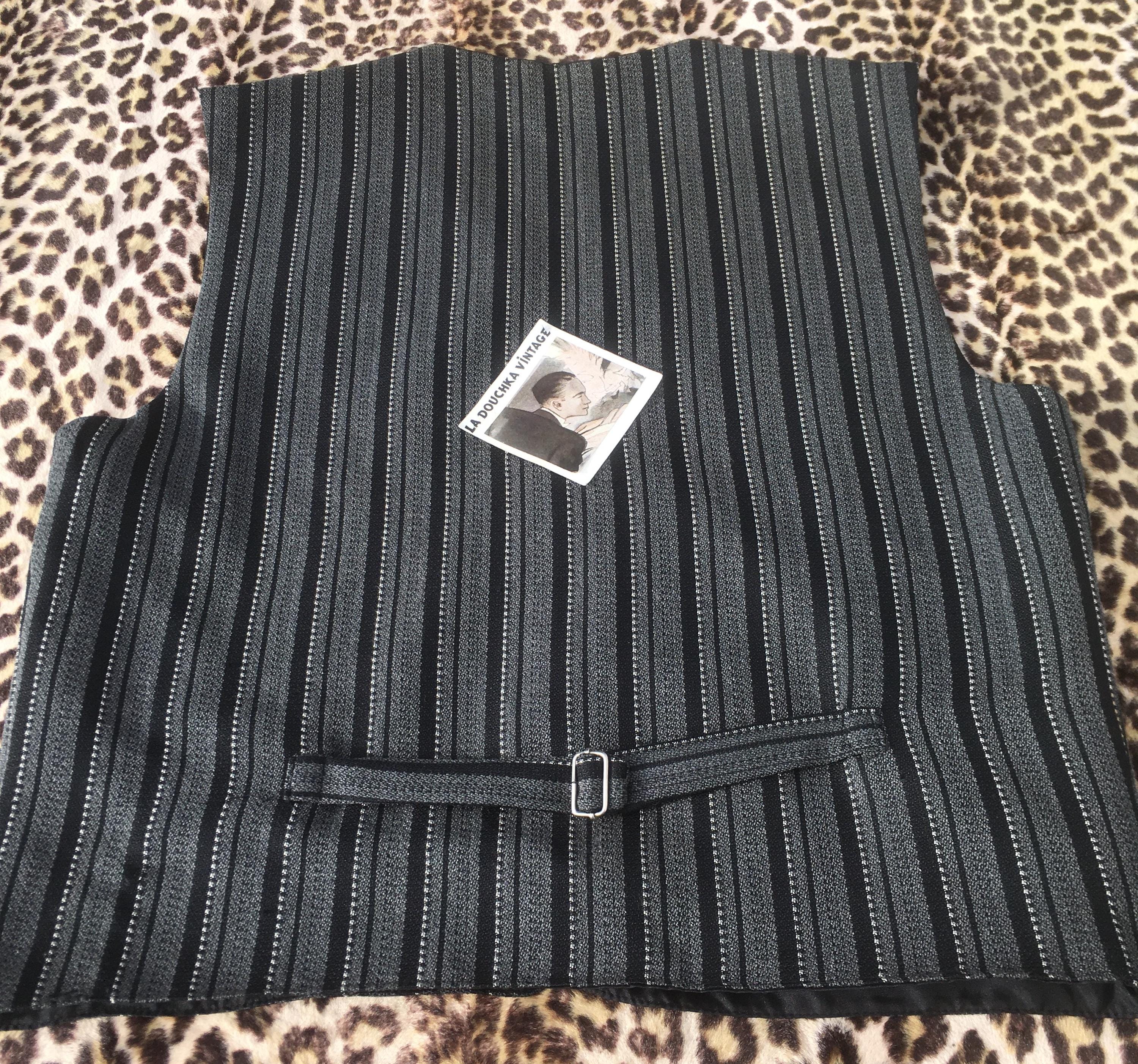 Cinch Back Vest- LARGE ONLY 70% OFF - Thirty Something Fashion