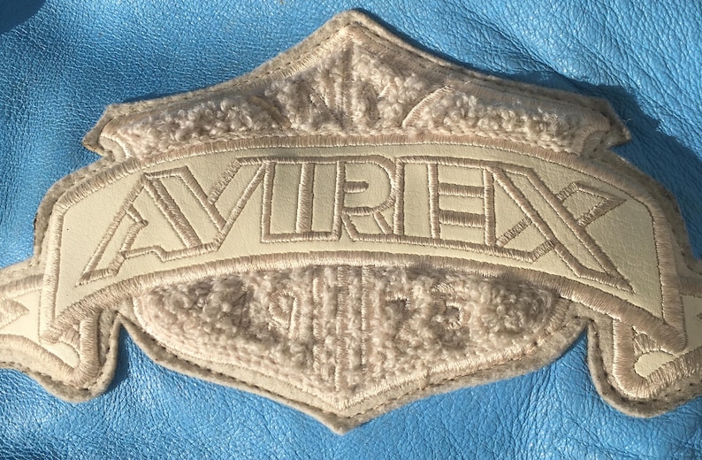 AVIREX 1980s Women JACKET & Patches ~ Iconic Bomber Style ~ Baby Blue Leather ~ Made in USA ~ Rare Vintage ~ S image 6