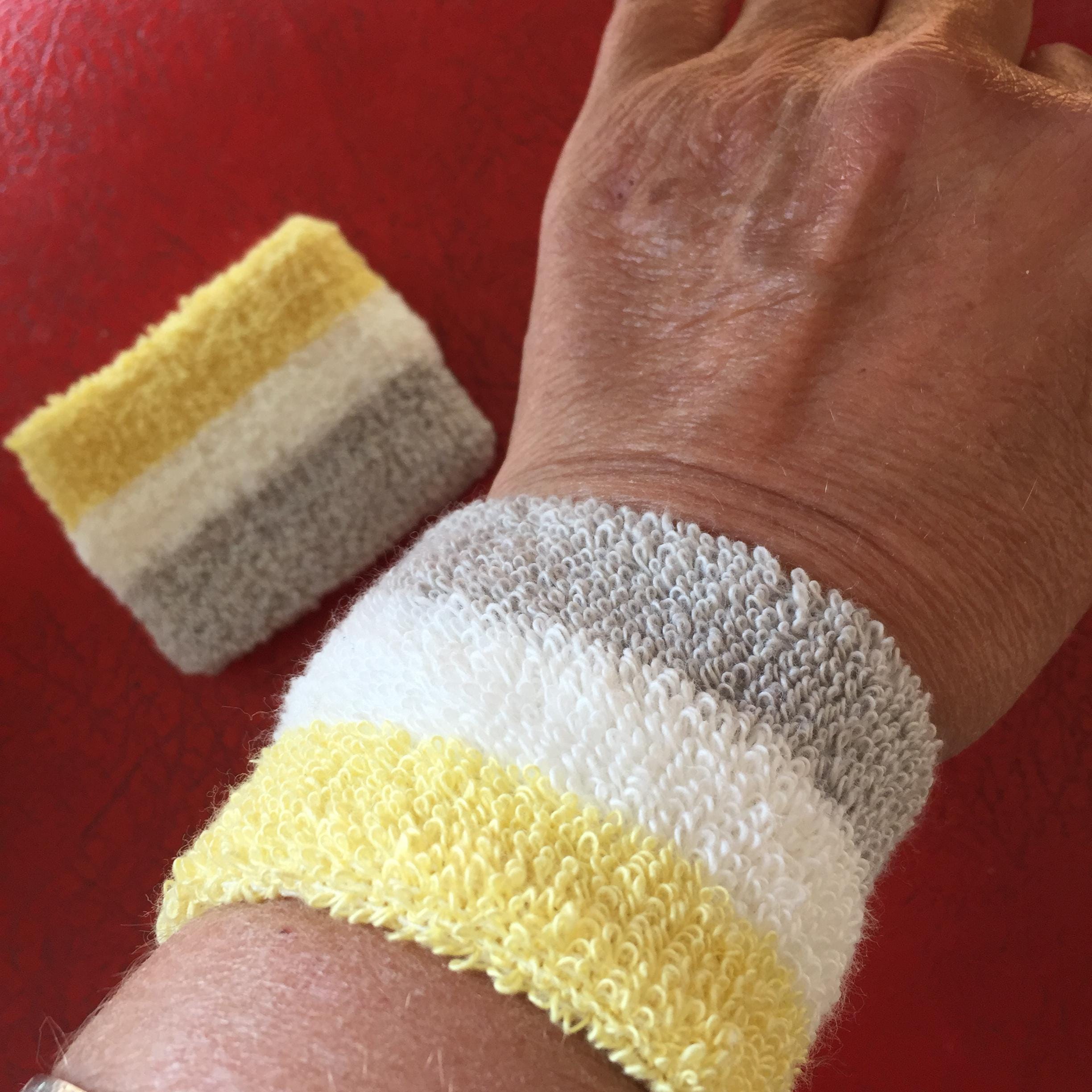 超希少 90s AFFA TRICOLORE PILE WRIST BAND French 1970s Vintage Old School Tennis Skateboard Sweat Wristband