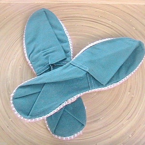 French 1960s Women Sandals Espadrilles - Green Canvas - Made in France - New - US 9 / FR 40