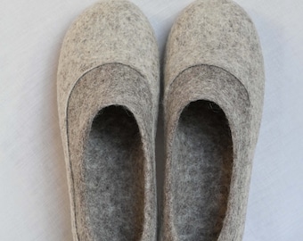 Felted slippers for women - Cozy slippers - House shoes - Slippers women - Felted wool women slippers - Gift for a woman - Gift for birthday