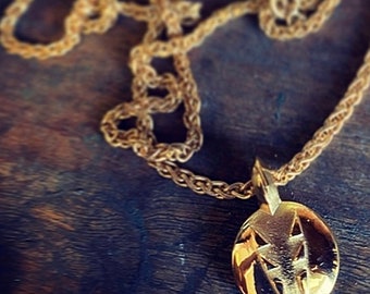 DOSTONE Hand Made 9ct Yellow Gold Jackal / Dog Pendant and Gold Spiga Chain