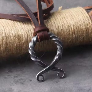 Geschmiedete Troll Kreuz Halskette, Wikinger Anhänger, Wikinger Schmuck, Nordisches Amulett, Wikinger Anhänger, Geschenk für Wikinger Liebhaber