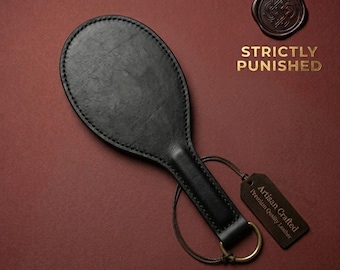 Paleta BDSM / Látigo de azotes de cuero y gamuza bicolor / Juguete de impacto de cuero negro hecho a mano / Accesorio minimalista para perversiones / Regalo para parejas