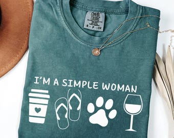 Sudadera "Soy una mujer sencilla" • Camiseta "Café, perro, vino" para mujer • Sudadera de regalo para mamá perruna • Suéter gráfico acogedor • Camiseta linda y sencilla para mujer
