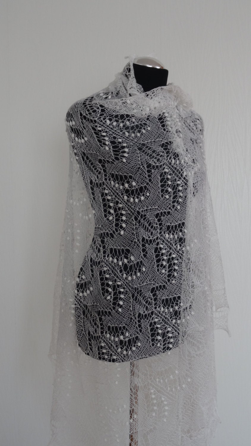 womens white shawl wrap
