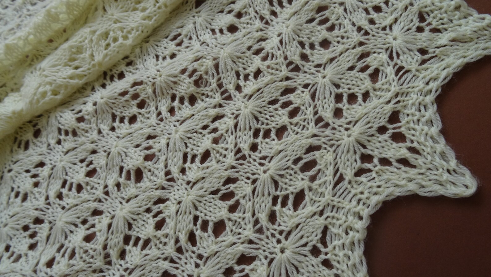 Yellow Hand Knit Baby Blanket, Merino Wool Baby Blanket,lace Baby