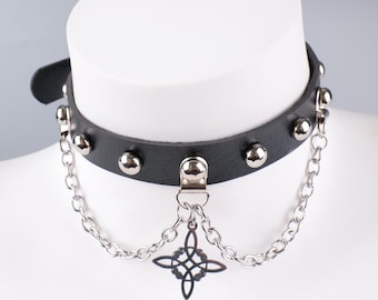 Black Gothic Cross Floral Choker with Chains, Valentine Gothic Punk Gift, Adjustable Dark Romance Collar