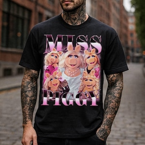 Muppets Miss Piggy Homage Shirt, Disneyland Miss Piggy Shirt, Vintage Miss Piggy 90s Bootleg Shirt, Mupets Fan Vintage Gift