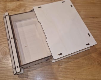 Wooden book box with magnetic closure