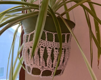 Vintage plant hanger