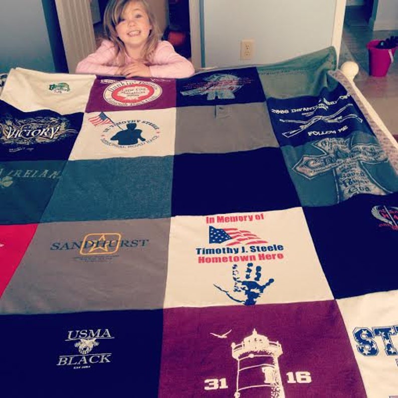Lap Size T-Shirt Quilt 4x4 feet Pay 50 to get 75 in value afbeelding 6