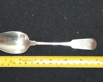 Irish Georgian Sterling silver Fiddle Thread Table Spoon Antique 1818 Dublin