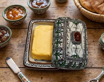 Burriera marocchina verde fatta a mano con coperchio – Burriera in ceramica Fes – Ceramica dipinta a mano – Decorazione artigianale per la cucina – Regalo unico