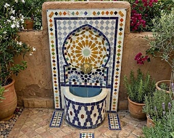 Fuente marroquí de zellige hecha a mano – Elemento acuático para jardín exterior, fuente de mosaico, decoración para patio, decoración de lujo para patio