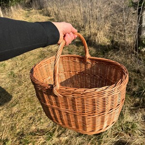 Grande cesto in vimini con manico – Cesto ovale per la spesa, cesto da picnic, cesto da mercato in vimini, cesto naturale intrecciato a mano immagine 3