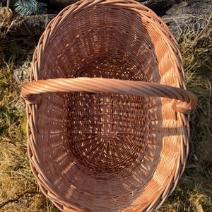 Grande cesto in vimini con manico – Cesto ovale per la spesa, cesto da picnic, cesto da mercato in vimini, cesto naturale intrecciato a mano immagine 2